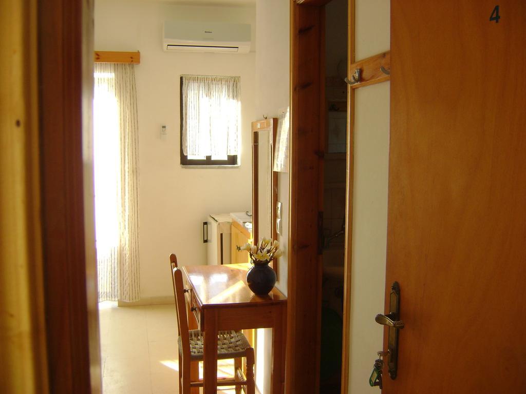 Panormitis Studios Kéfalos Chambre photo