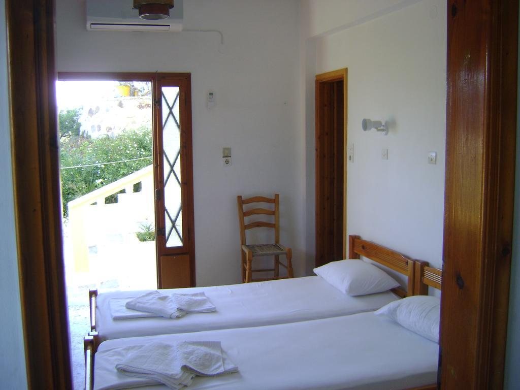 Panormitis Studios Kéfalos Chambre photo